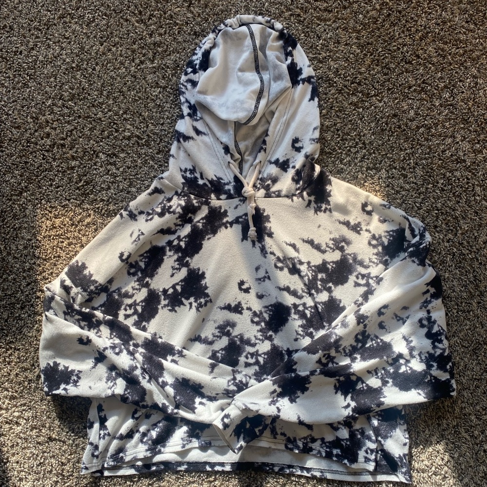 Cropped hoodie